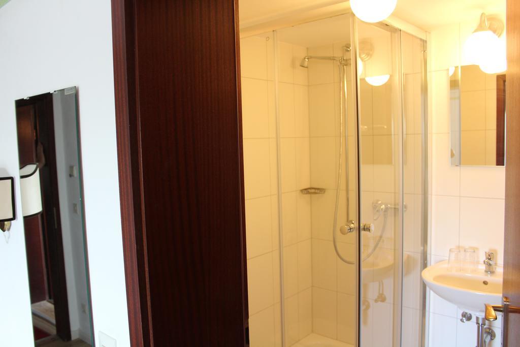 Hotel Marilyn Koblenz  Bagian luar foto