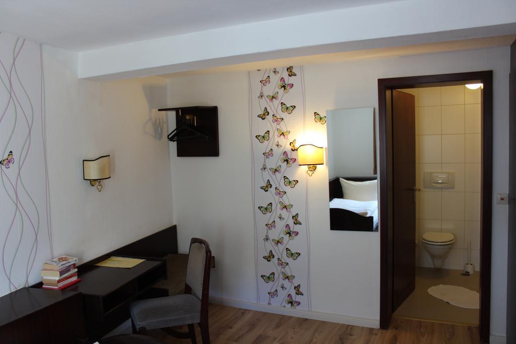 Hotel Marilyn Koblenz  Bagian luar foto