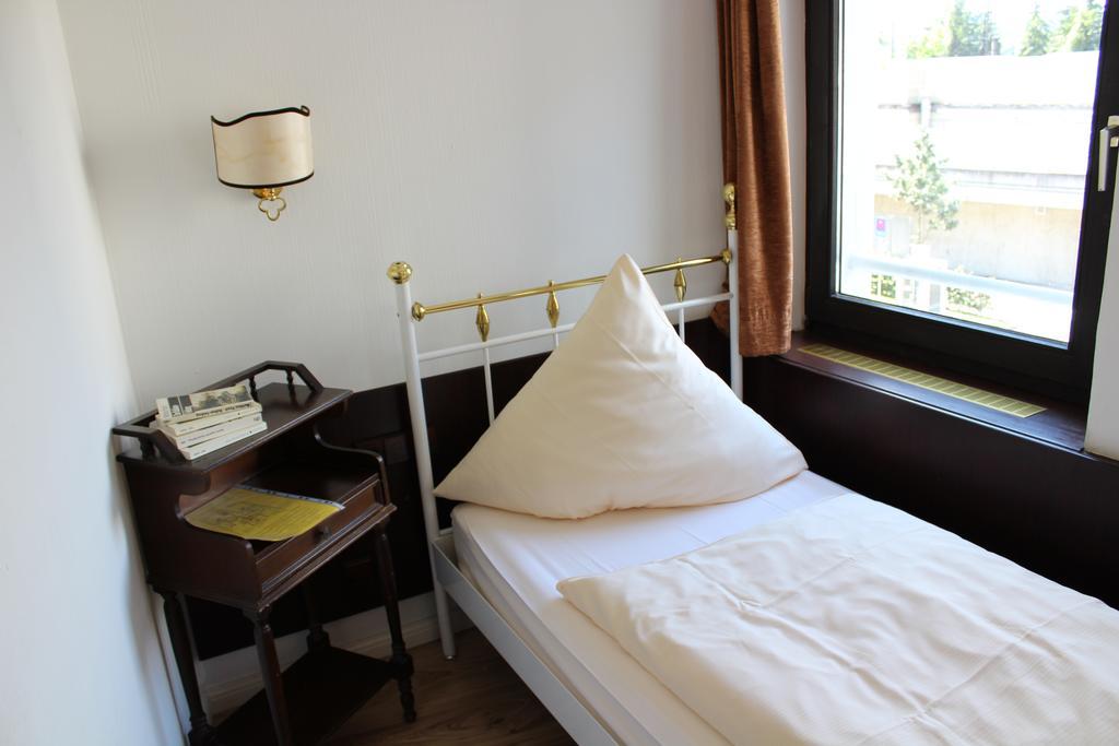 Hotel Marilyn Koblenz  Bagian luar foto