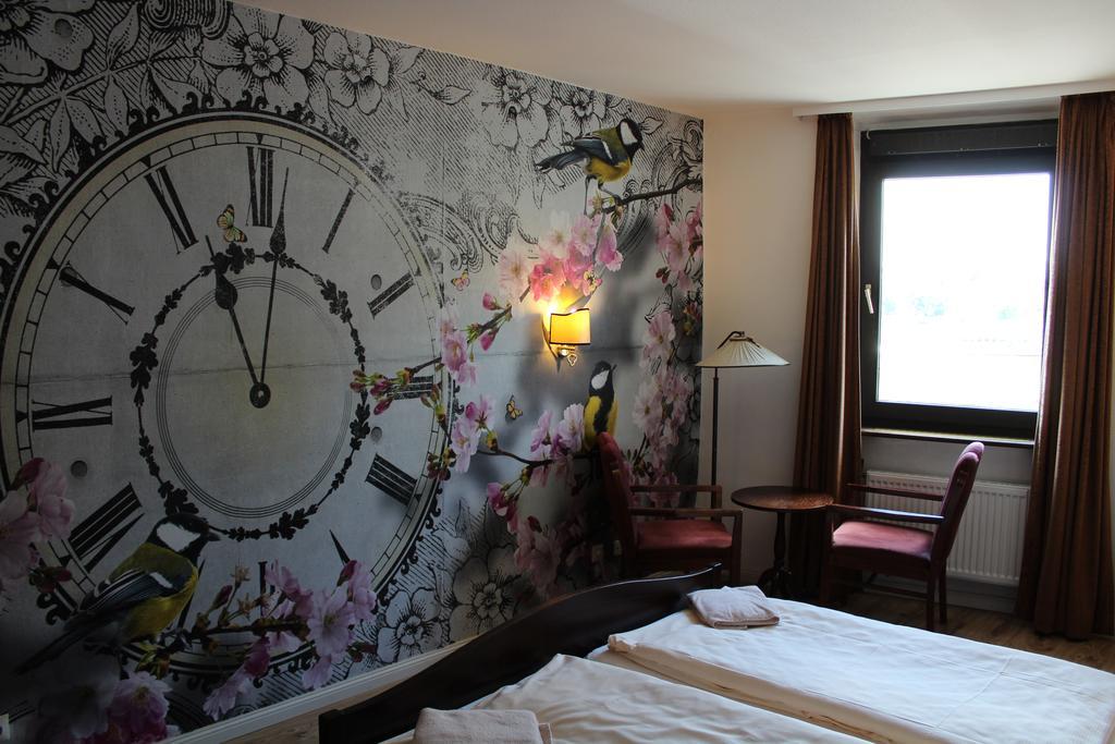 Hotel Marilyn Koblenz  Bagian luar foto